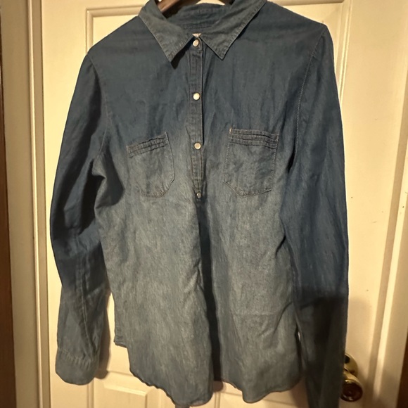 Tops - Blue Jean button up shirt